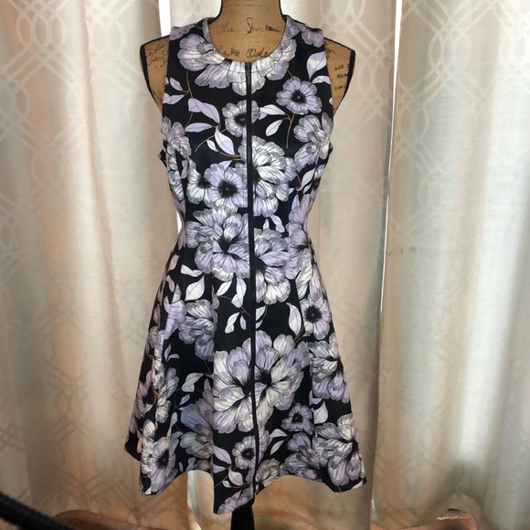 Bar III Dresses & Skirts - Bar lll fit and flare floral dress